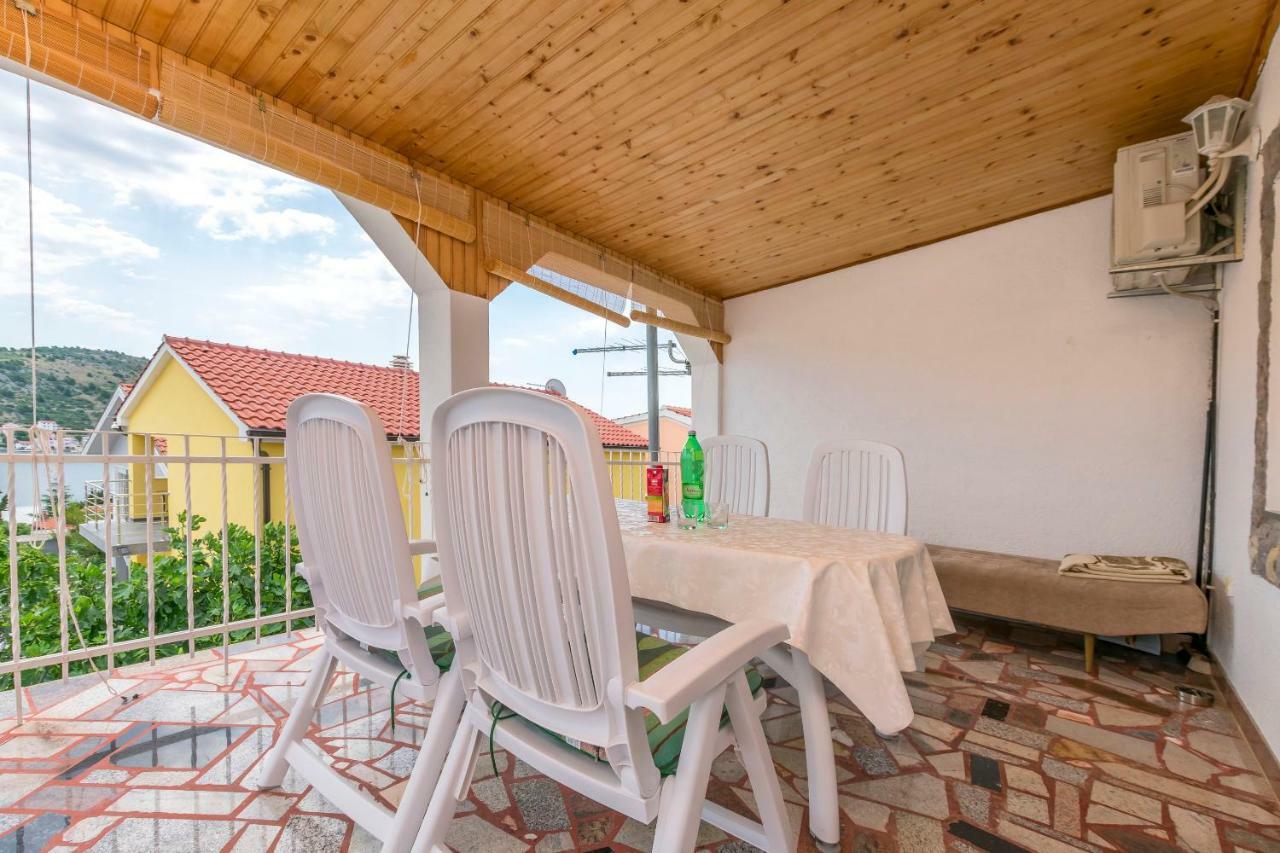 Apartment Pava Рогозница Екстериор снимка